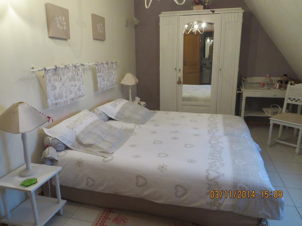 Chambres D'Hotes Au Temps Des Cerises Jumièges Cameră foto